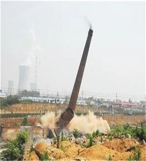 煙囪爆破公司 為舊煙囪畫上“休止符”
